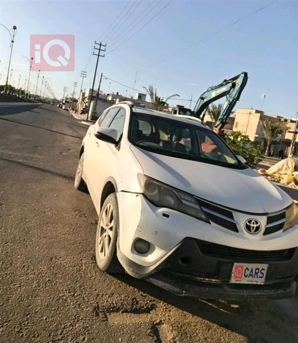 تويوتا راف 4 2015 للبيع في العراق -  بغداد